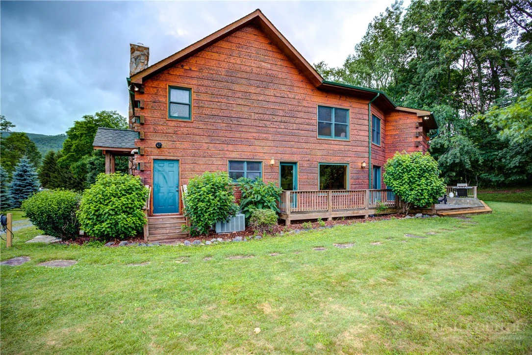 Image number 9 for the current listing