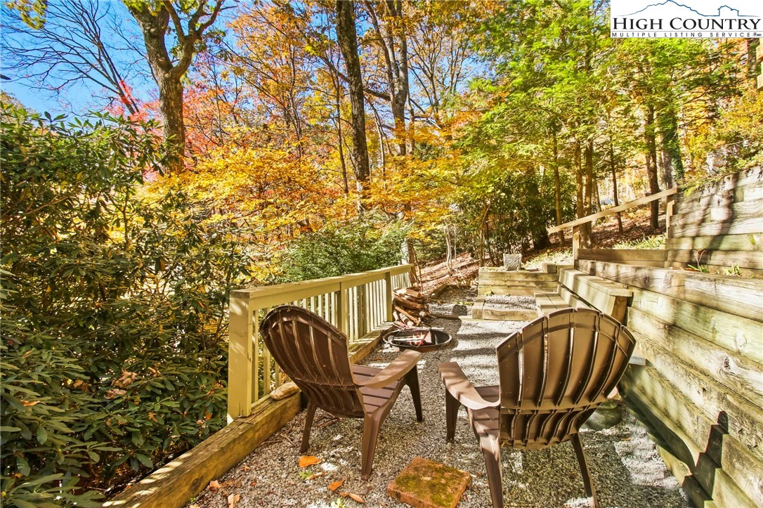 Image number 20 for the current listing