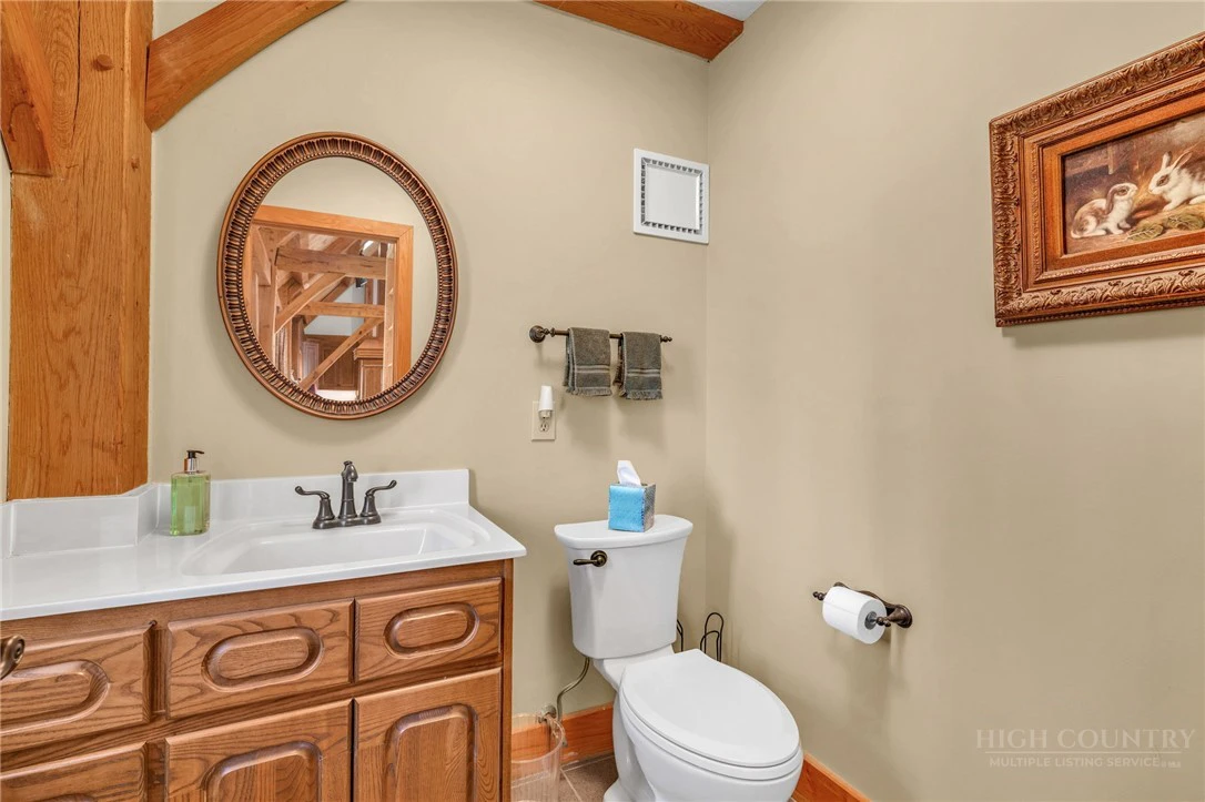 Image number 5 for the current listing