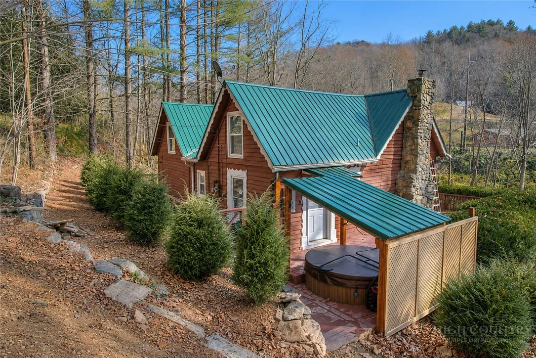 Image number 20 for the current listing