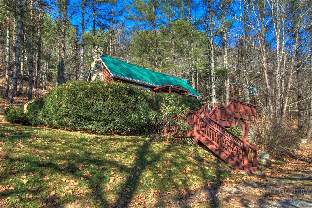Image number 19 for the current listing