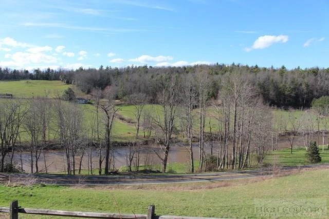 Image number 5 for the current listing