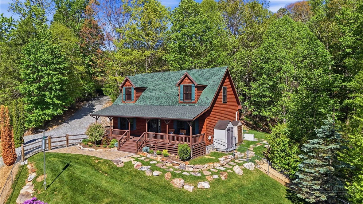 Image number 1 for the current listing