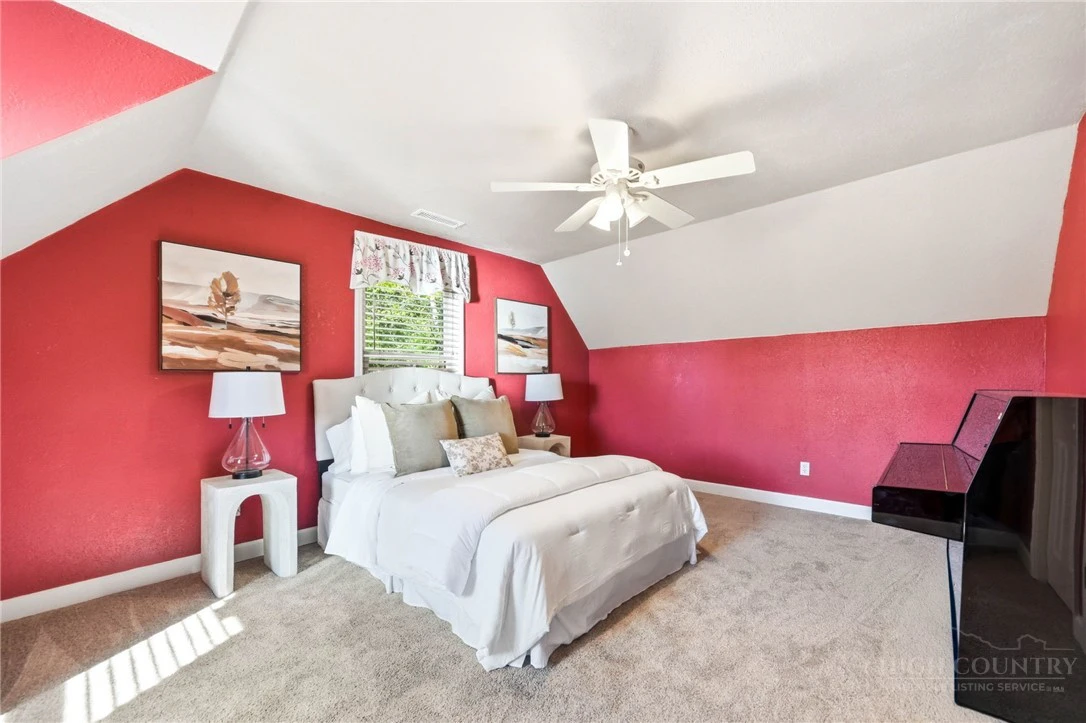 Image number 6 for the current listing