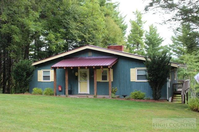 Image number 1 for the current listing
