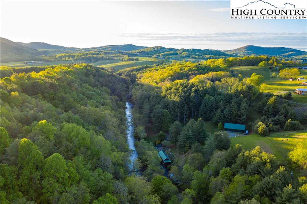 Image number 18 for the current listing