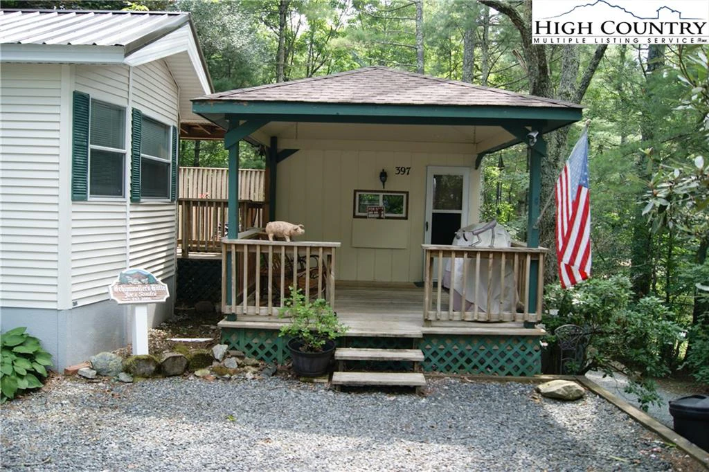 Image number 4 for the current listing