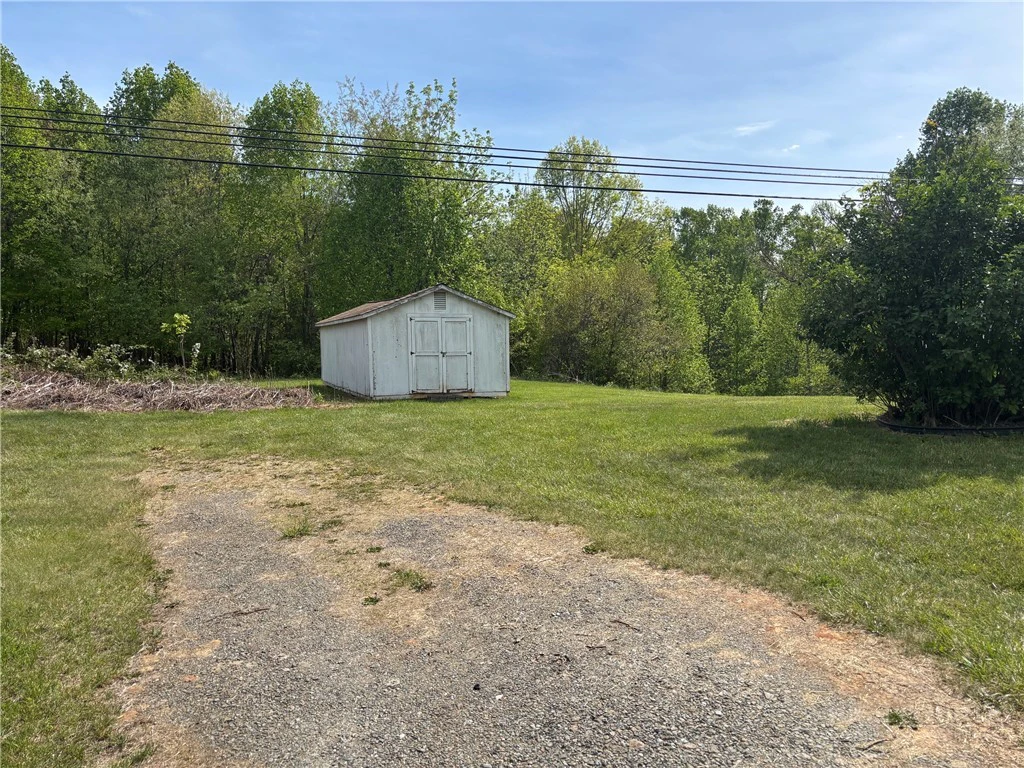 Image number 4 for the current listing
