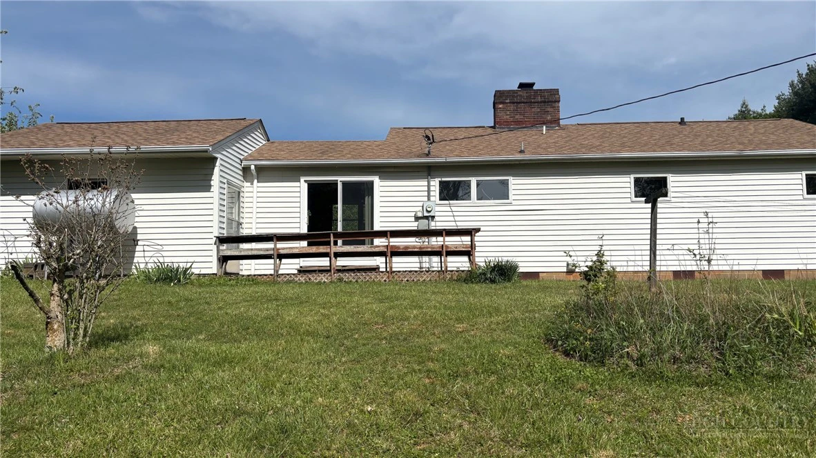Image number 28 for the current listing