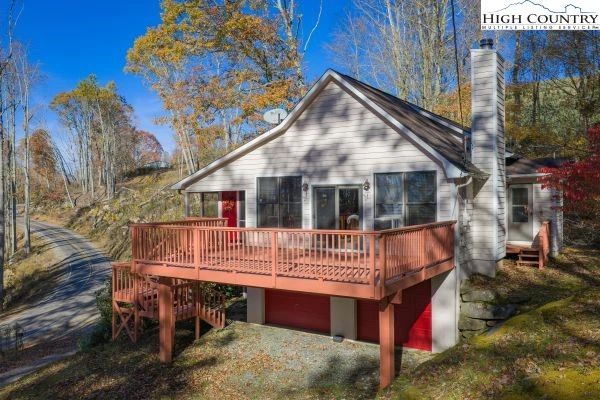 Image number 19 for the current listing
