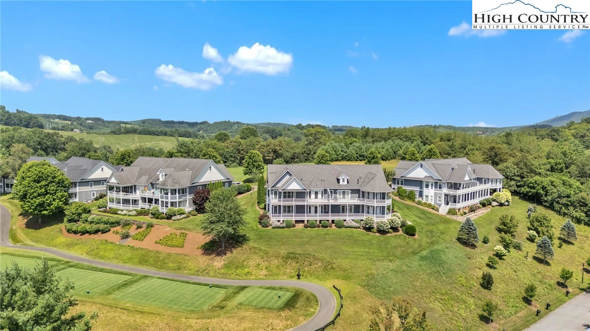 Image number 12 for the current listing