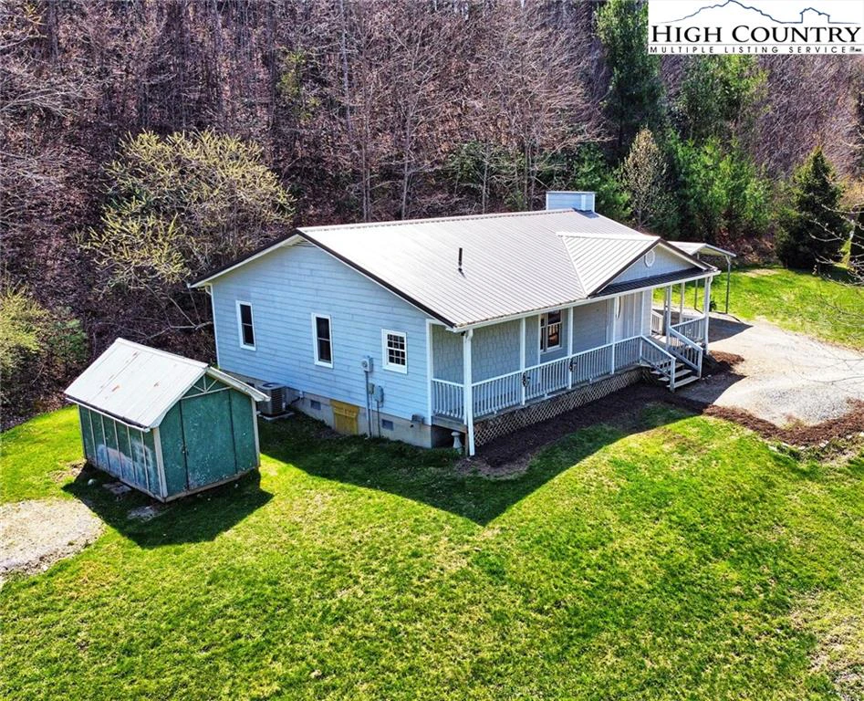 Image number 16 for the current listing