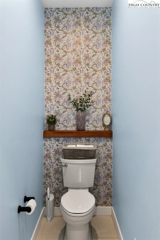 Image number 8 for the current listing