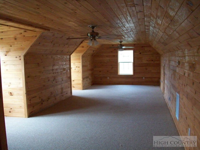 Image number 12 for the current listing
