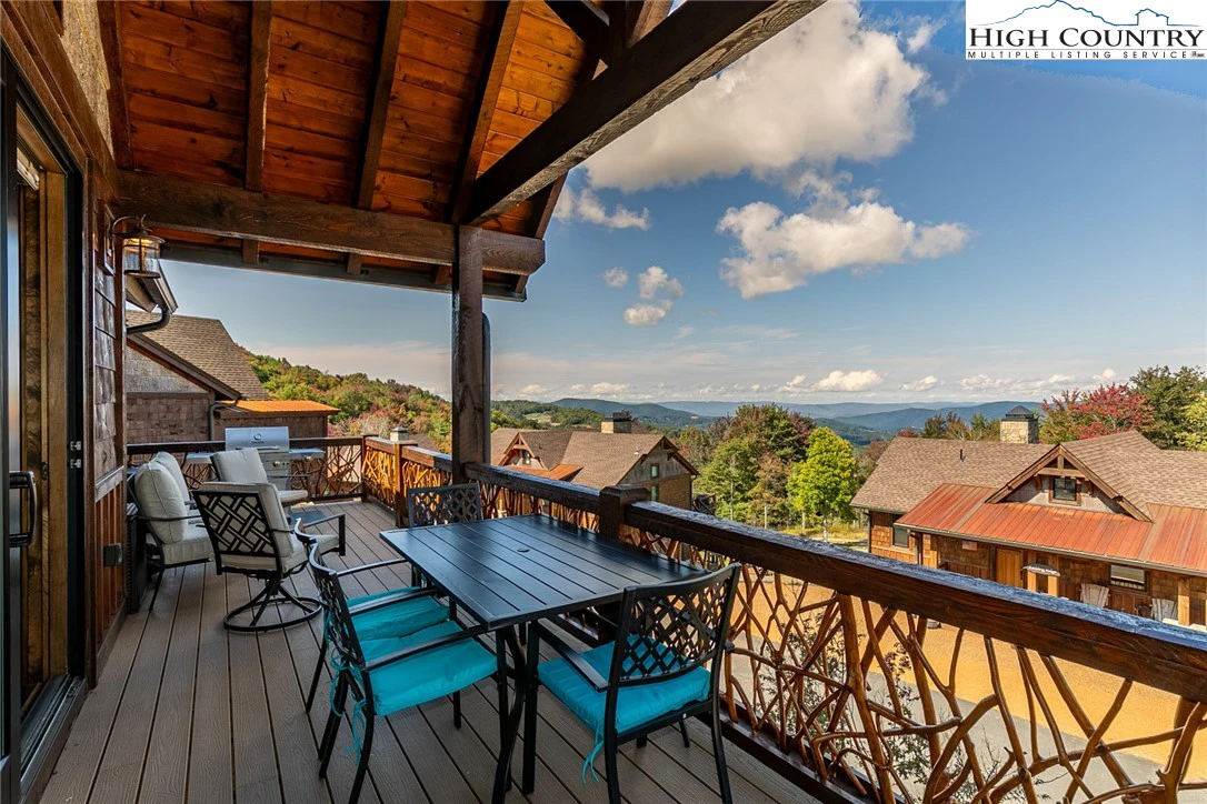 Image number 9 for the current listing