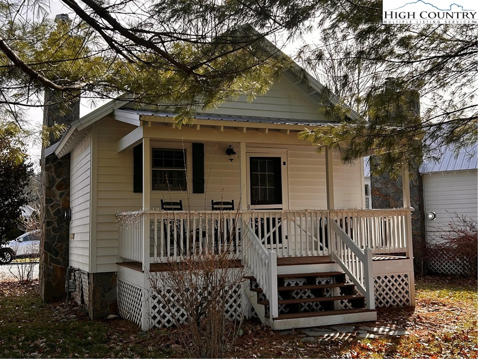 Image number 9 for the current listing