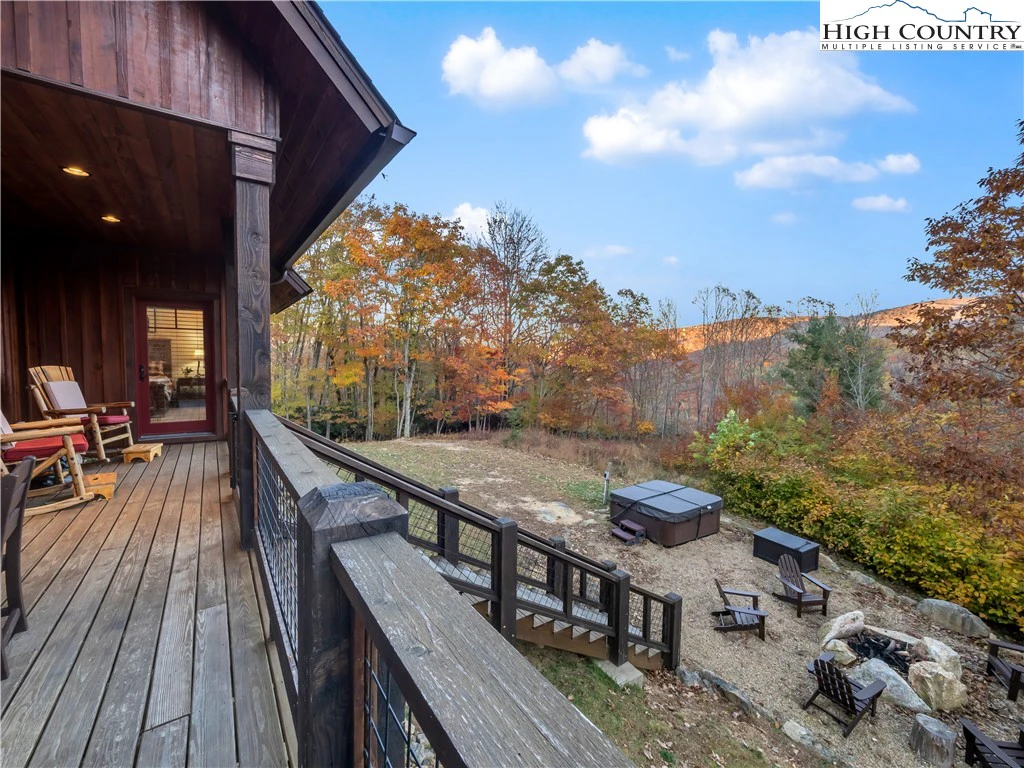 Image number 12 for the current listing
