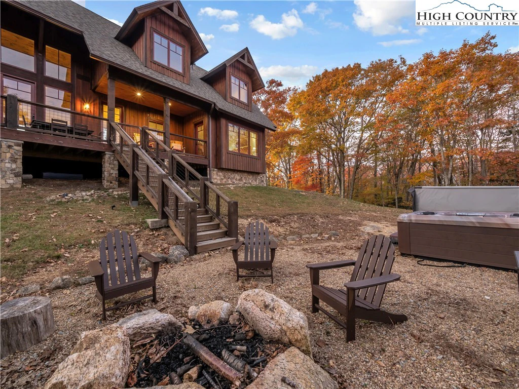 Image number 2 for the current listing