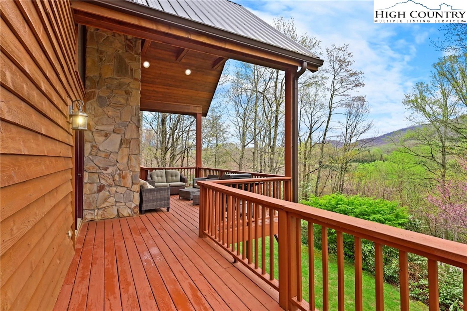 Image number 4 for the current listing