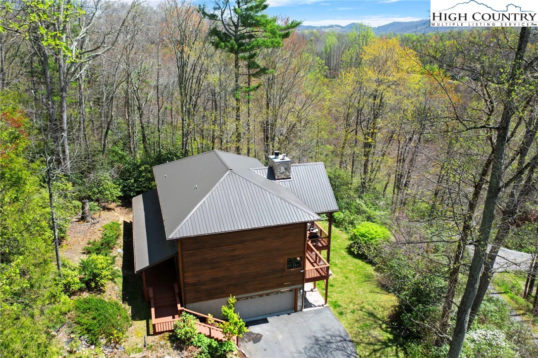 Image number 20 for the current listing