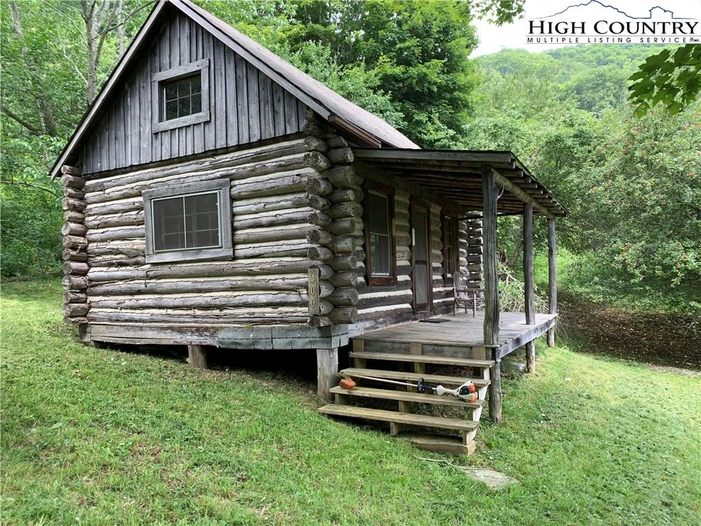 Image number 4 for the current listing