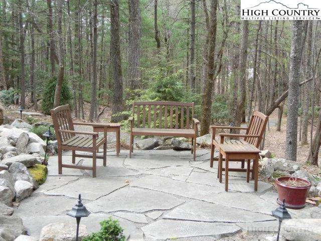 Image number 15 for the current listing