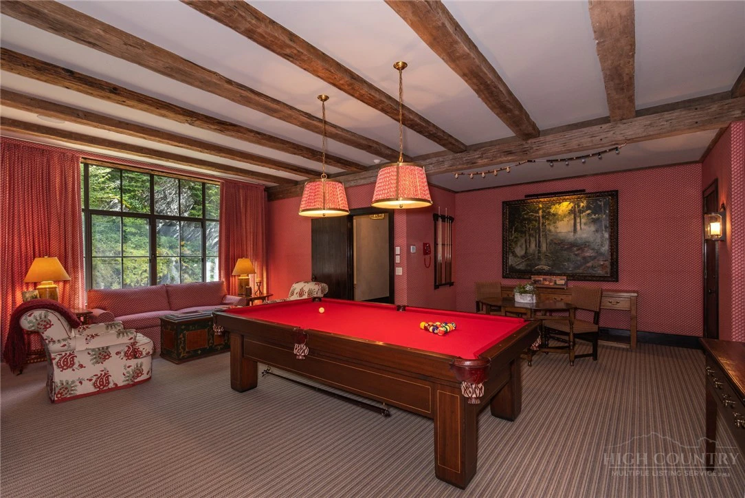 Image number 21 for the current listing