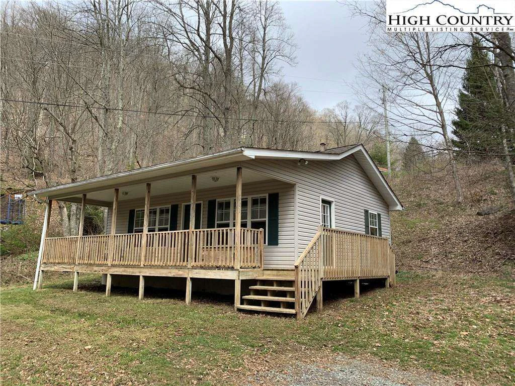 Image number 18 for the current listing