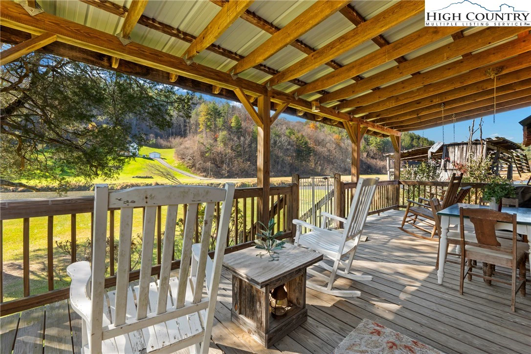 Image number 10 for the current listing
