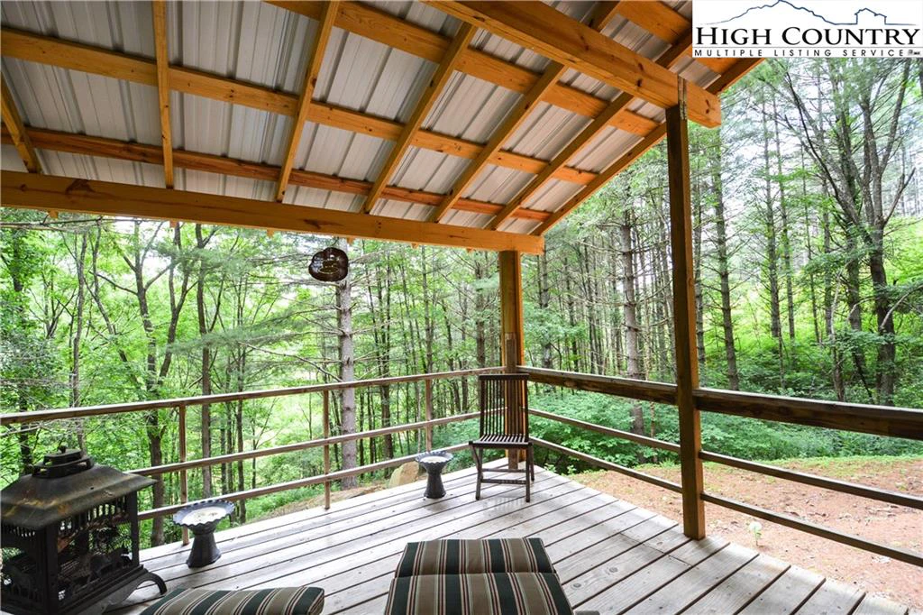 Image number 6 for the current listing
