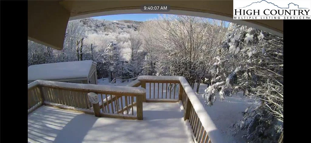 Image number 18 for the current listing