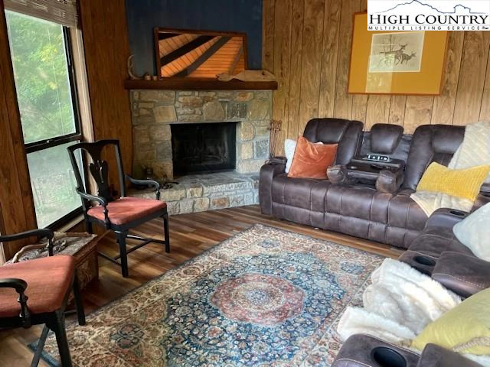 Image number 14 for the current listing