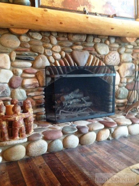 Image number 12 for the current listing