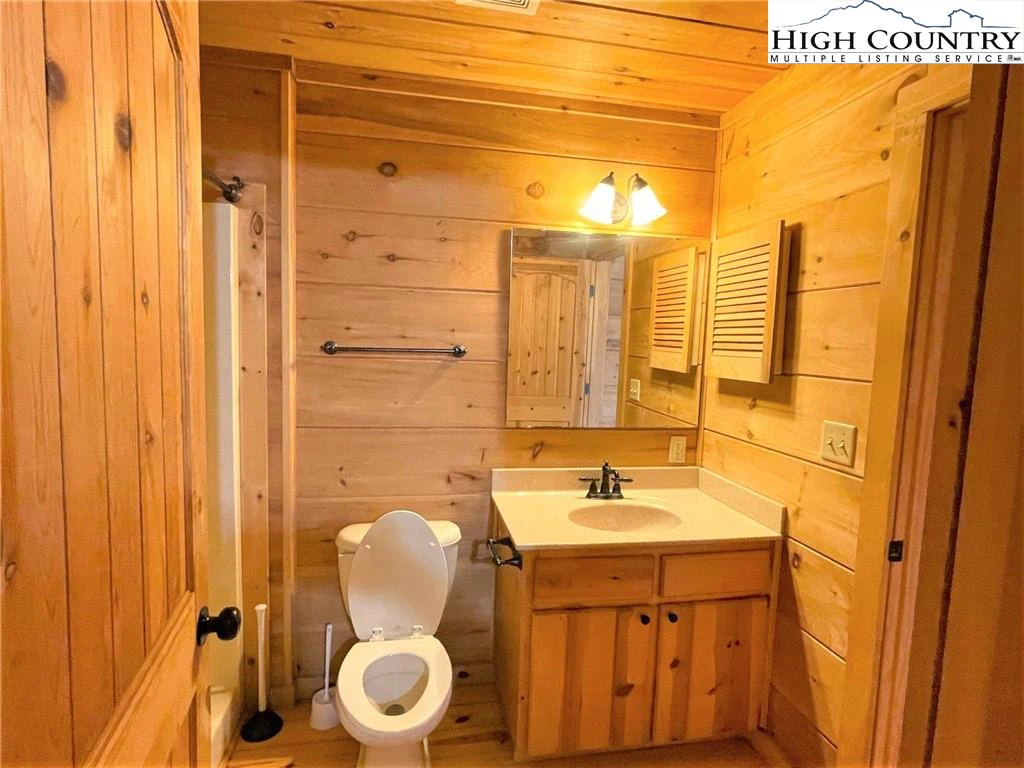 Image number 6 for the current listing