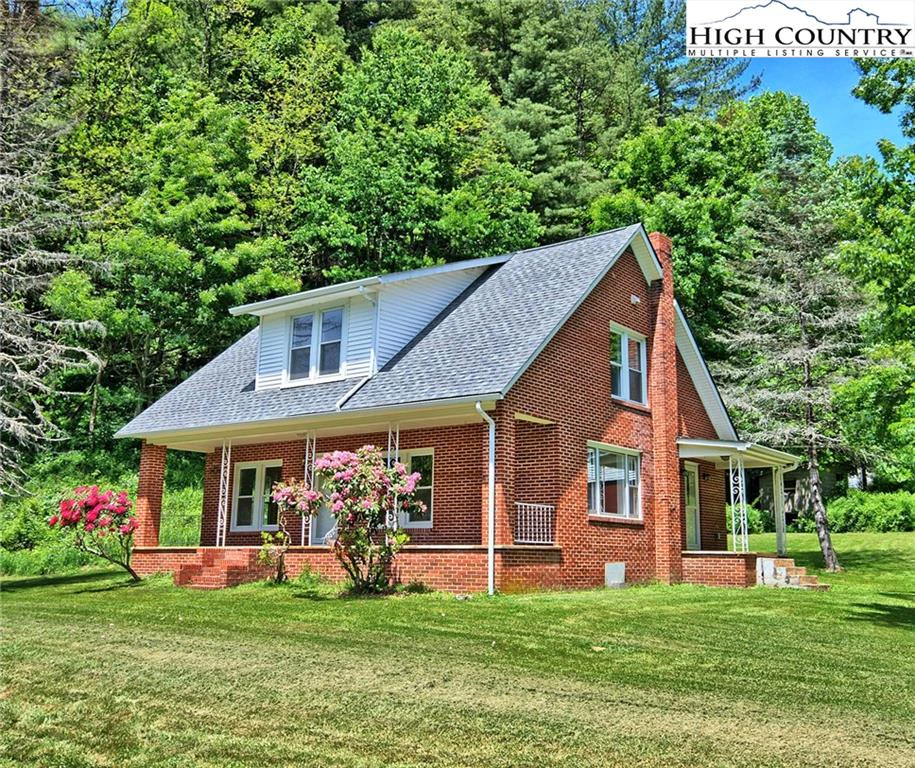Image number 1 for the current listing