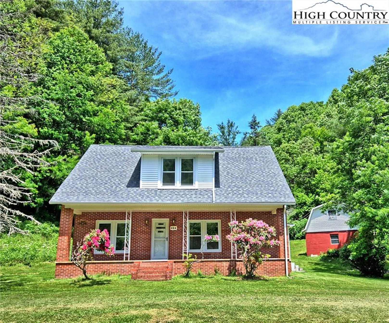 Image number 29 for the current listing