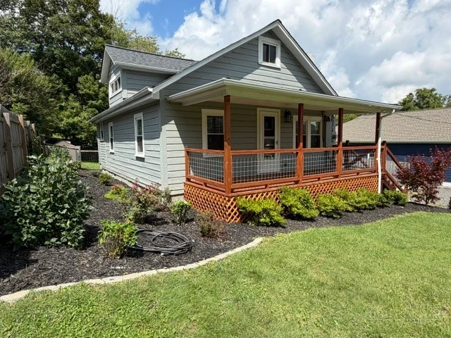 Image number 6 for the current listing