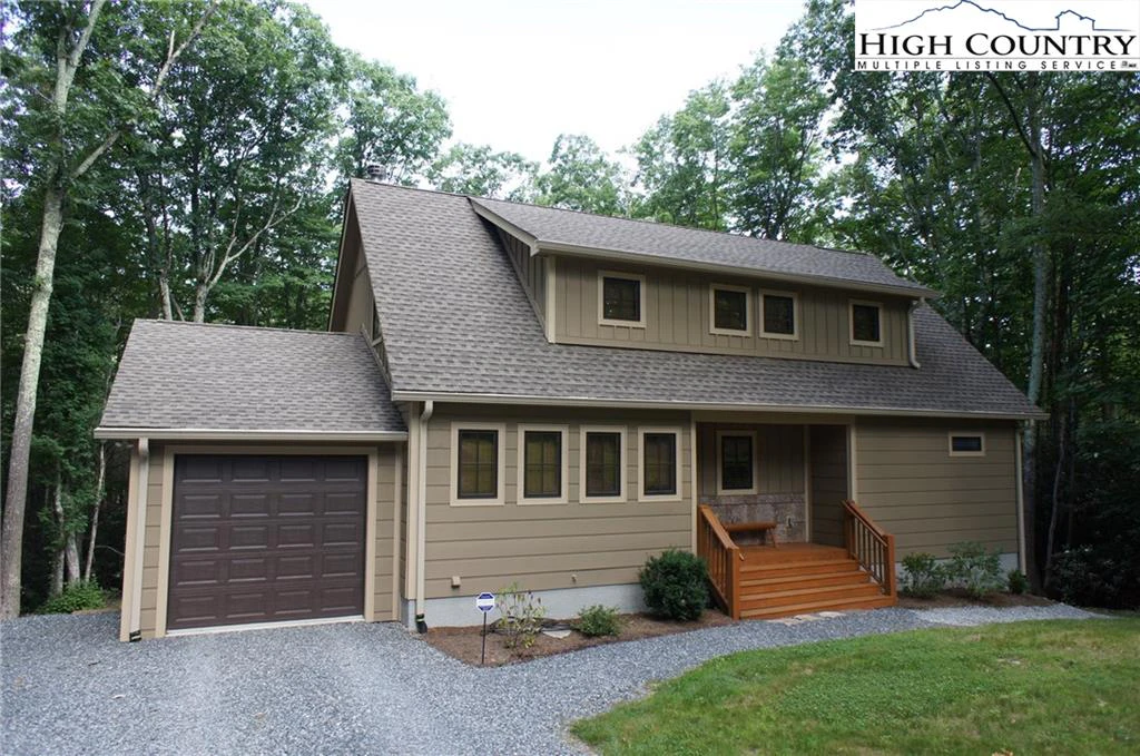 Image number 1 for the current listing