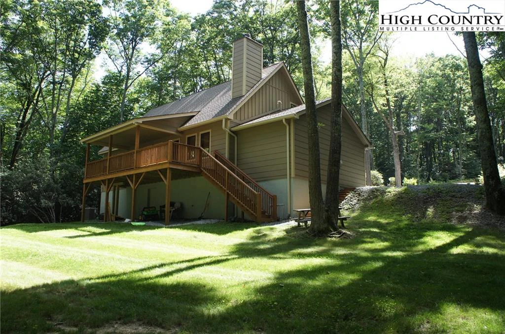 Image number 3 for the current listing