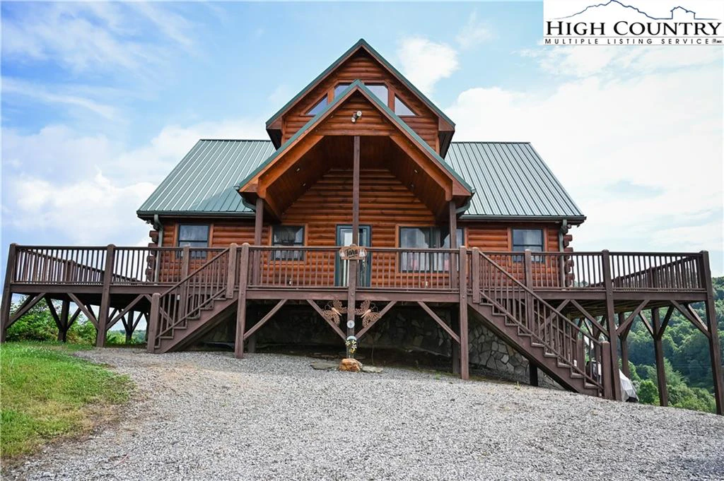 Image number 1 for the current listing