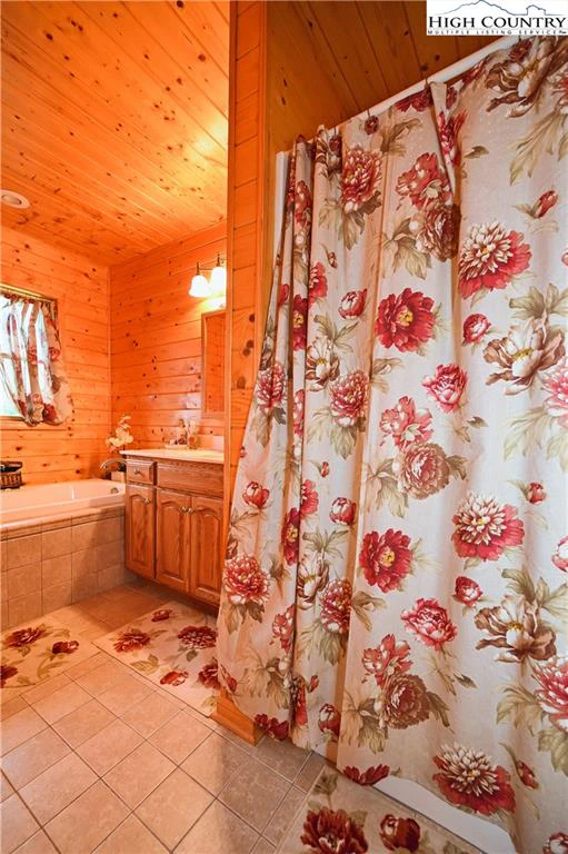 Image number 7 for the current listing