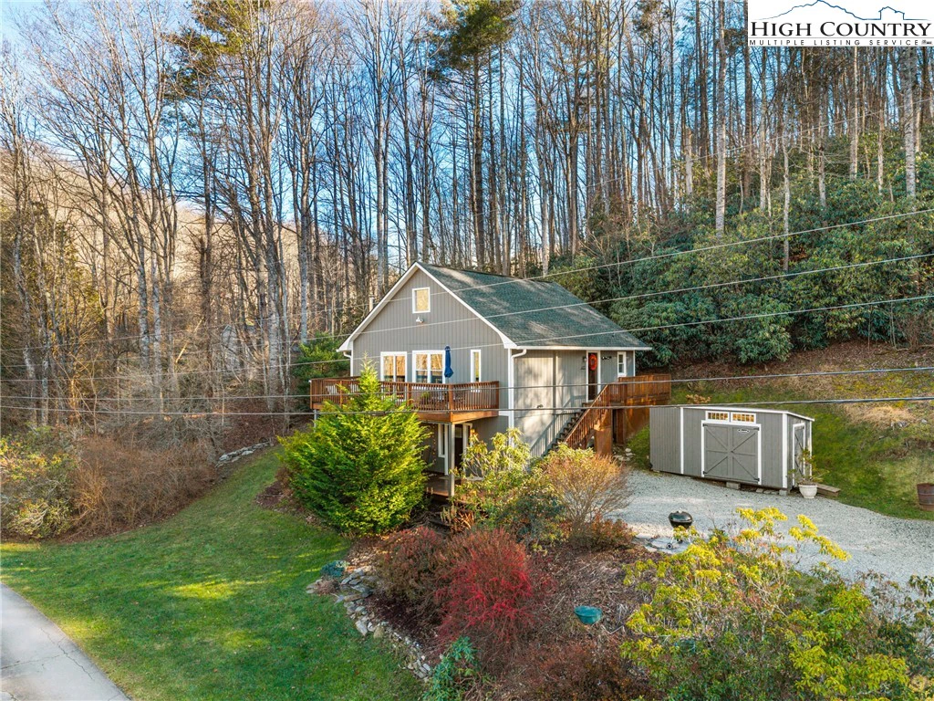 Image number 1 for the current listing