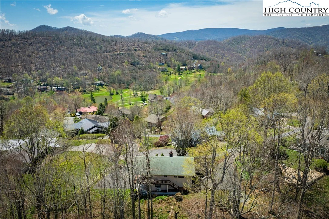 Image number 18 for the current listing