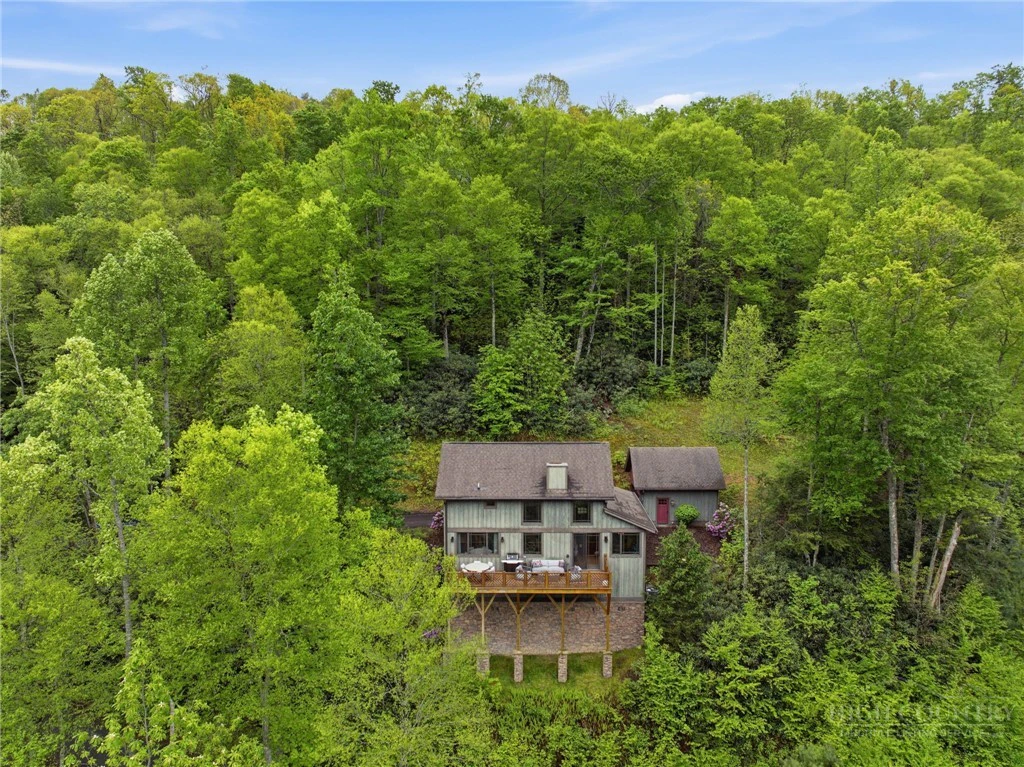 Image number 3 for the current listing