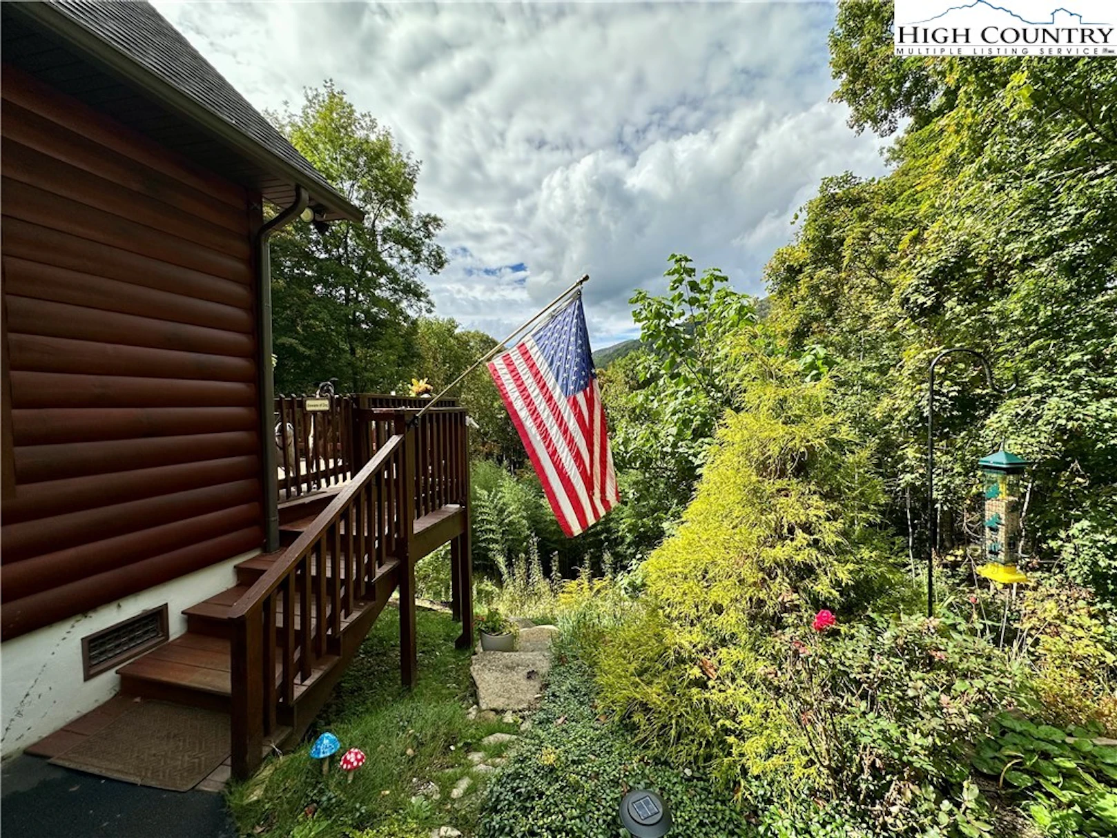 Image number 20 for the current listing