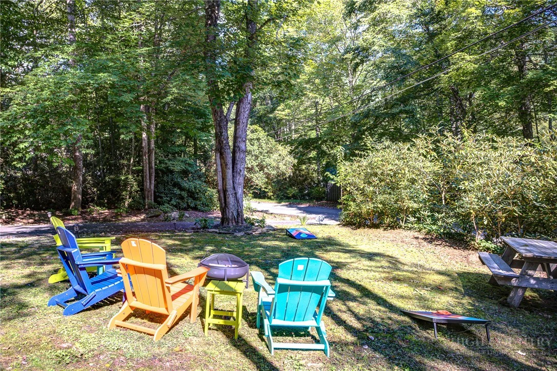 Image number 12 for the current listing