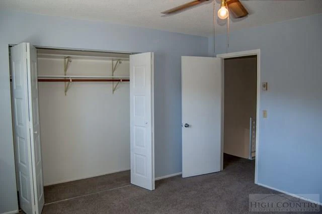 Image number 3 for the current listing