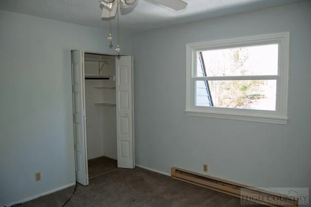 Image number 14 for the current listing