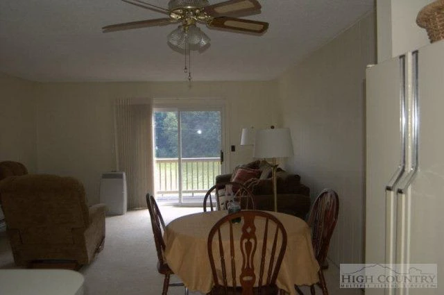Image number 6 for the current listing