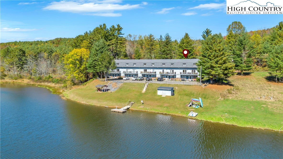 Image number 21 for the current listing